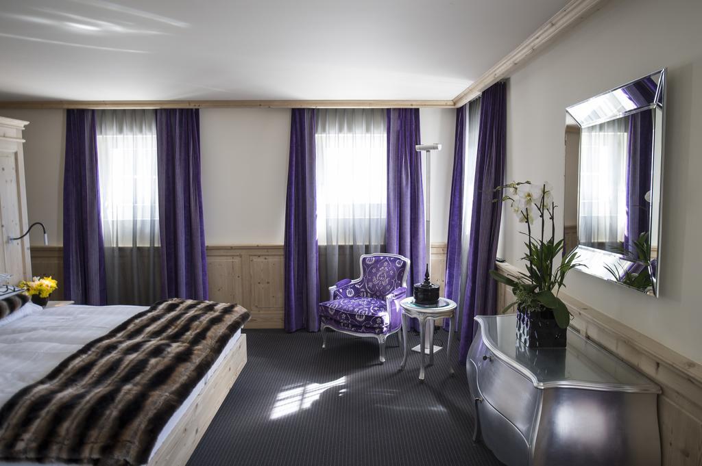 Hotel Weiss Kreuz Malans Pokoj fotografie